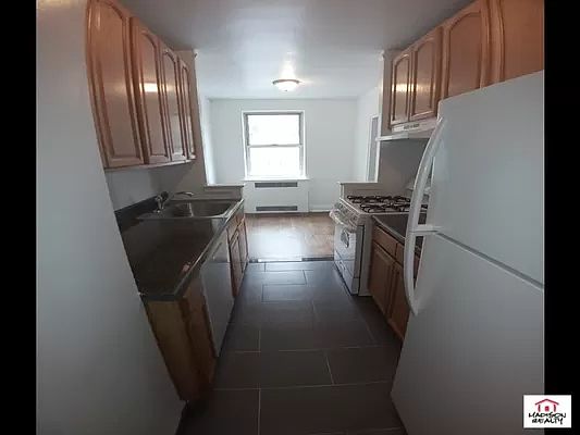 4th image of 69-81 108th St #2H