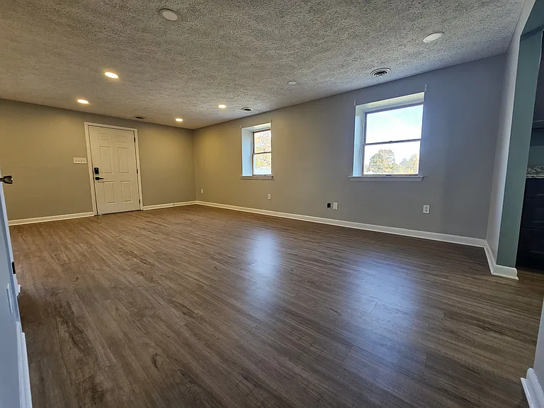 1007 Trimble Rd #A — Photo 6