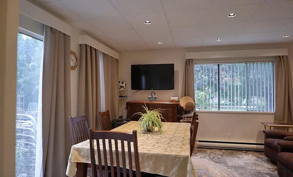 5 bed, 1963 sqft, $3,800 — Photo 4