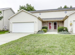 1309 Beacon Hill Ct, Normal, IL 61761