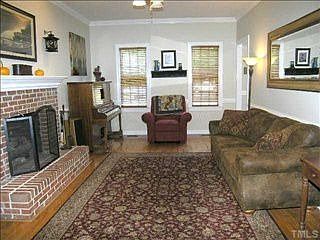 3rd image of 112 Blythewood Ct