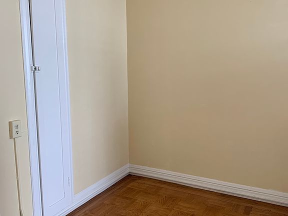 5th image of 1901 Beach St APT 2