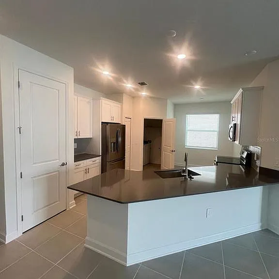 2557 Peace Of Mind Ave — Photo 3