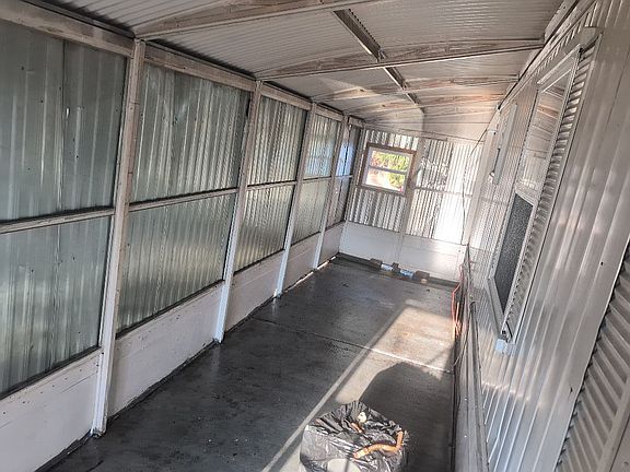 2nd image of 2740 Packard Rd #B14