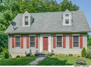 105 Arco Rd, Asheville, NC 28805