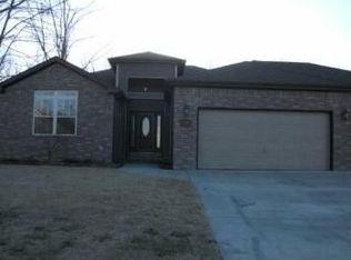 8185 Ironwood Ct, Rogers, AR 72756