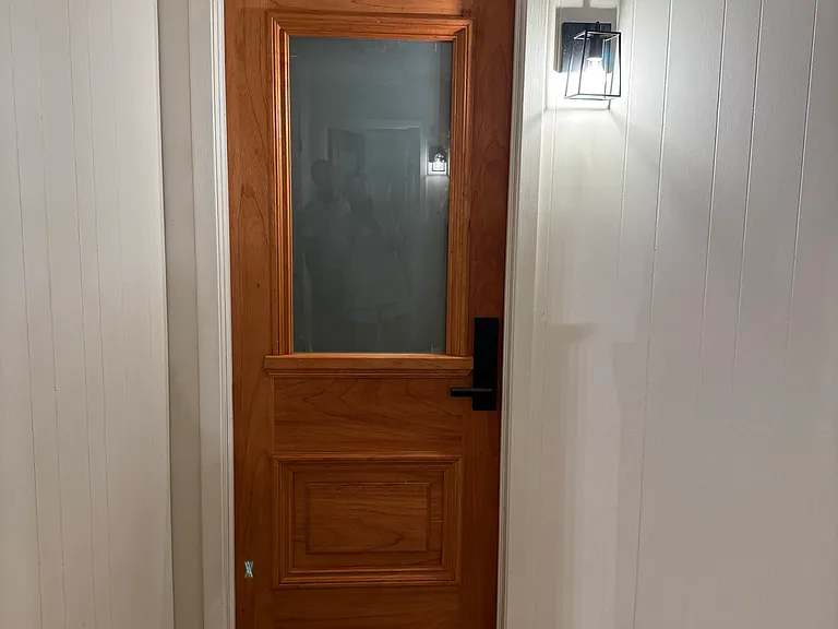 Private entrance door.