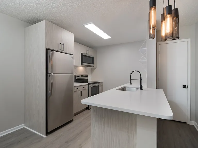 The Flats at Lancaster — Photo 19