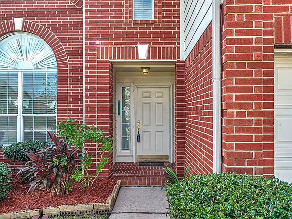 2nd image of 8922 Paladora Park Ln
