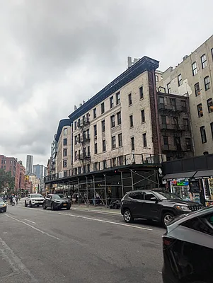 Rented by Loisaida Realty | media 11