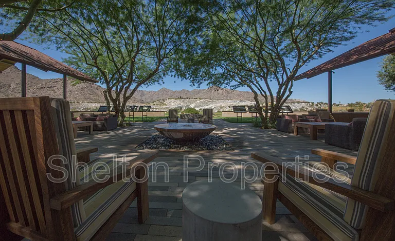 2958 N Clanton St — Photo 22