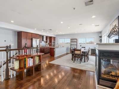 572 Freeport St Unit 302, Dorchester, MA, 02122