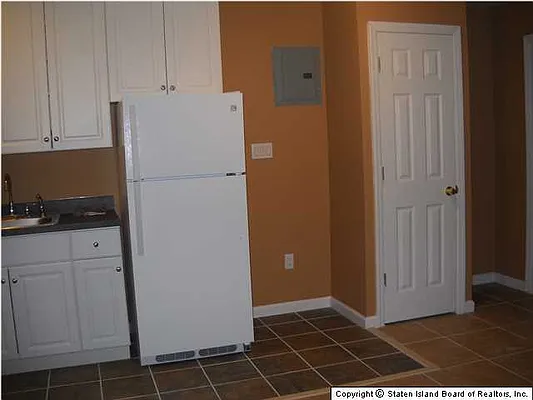 Sold by Neuhaus Realty, Inc. | media 16