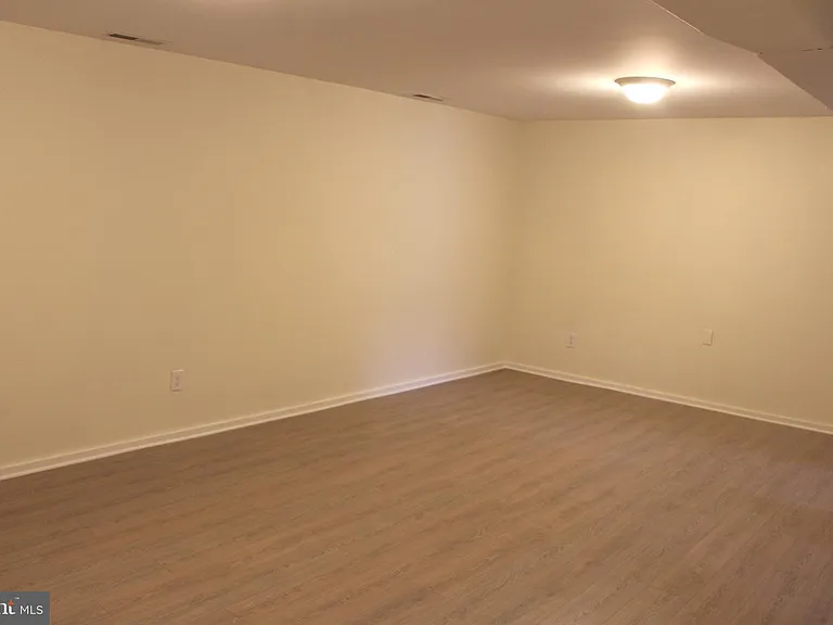 29239 Corbin Pkwy — Photo 17