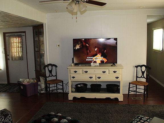 4th image of 216 Sharps Cir