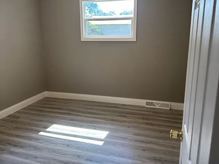 1205 Ray St — Photo 17