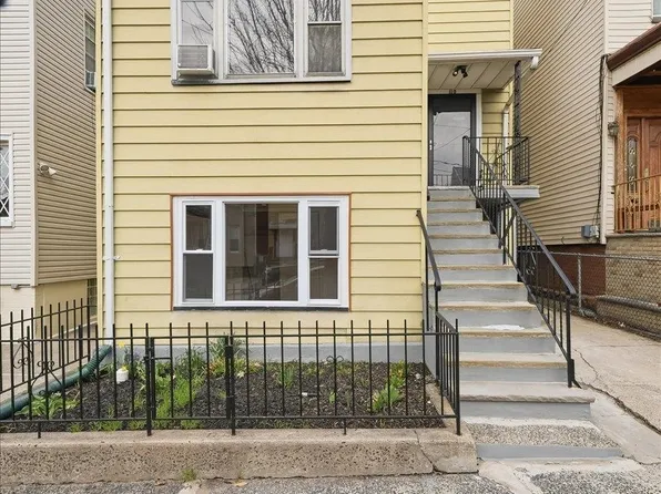 110 Grace Street image 1 of 50