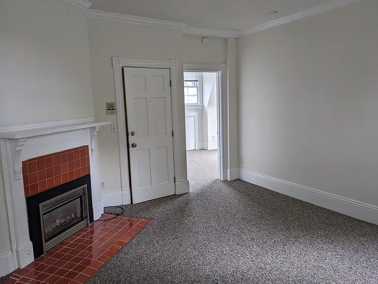 1119 N 4th St #C — Photo 3