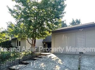 2410 SE 9th Ct, Gresham, OR 97080