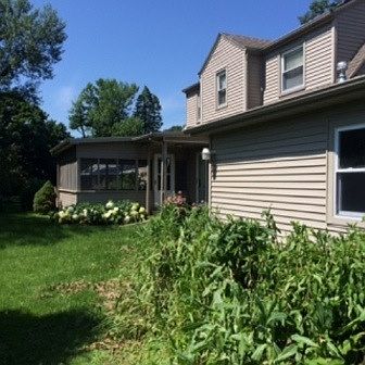 2nd image of 715 N 6th St