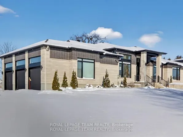 6865 Pebble Trail Way, Ottawa, ON K4P 0C4