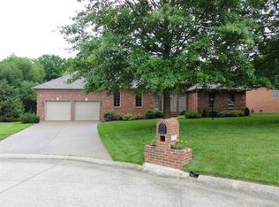 8231 Whitetail Trl, Evansville, IN 47711