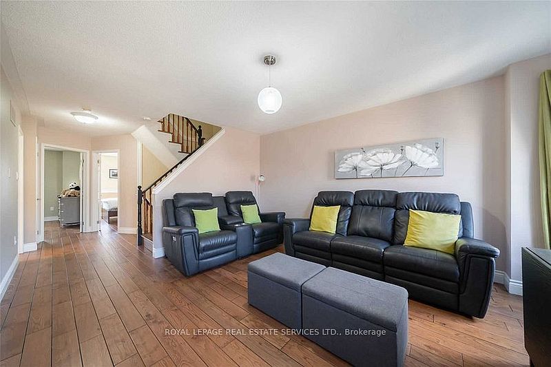 Oakville Townhouse for rent - 4 Bedrooms — photo 13
