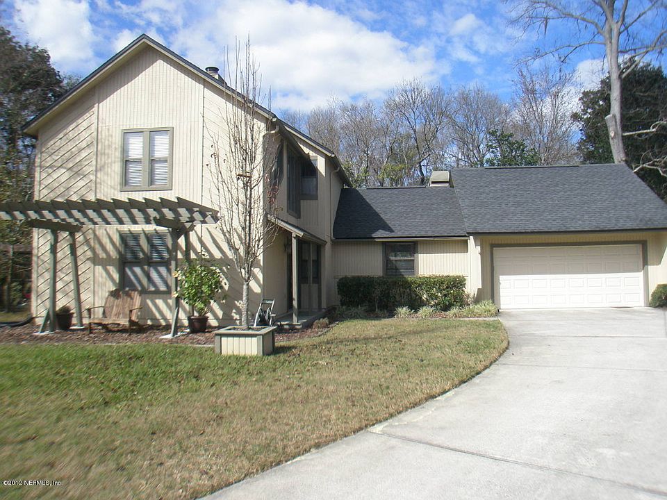 1st image of 4047 Waterway Ct