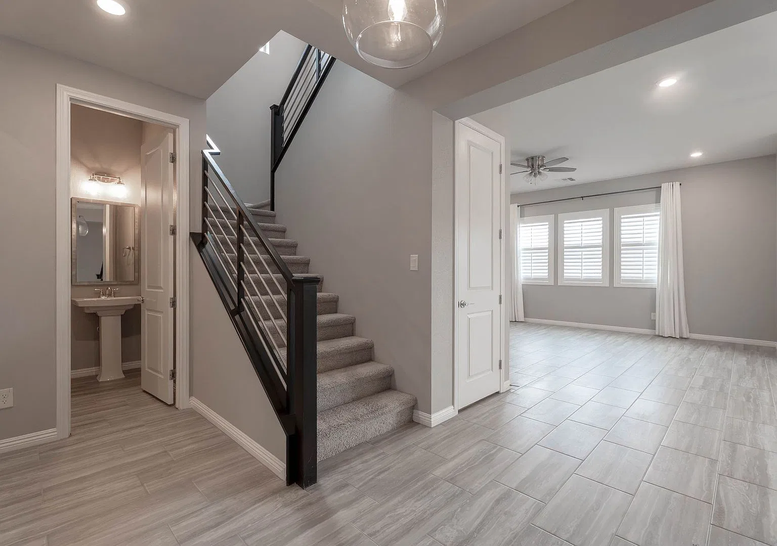 12385 Valley Chase Avenue, Las Vegas, Nevada 89138 — Photo 2