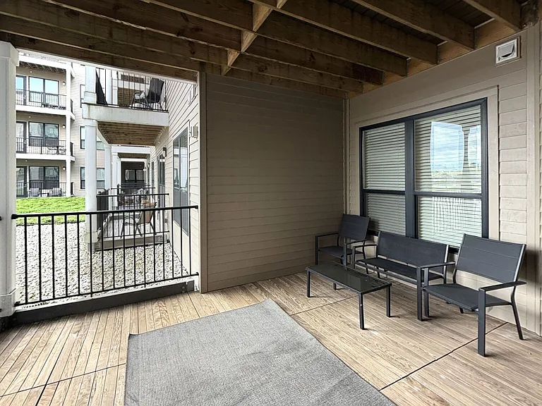Residences at The Promenade — Photo 142