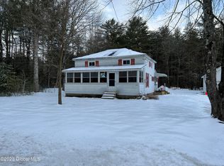 434 Fortsville Rd, Gansevoort, NY 12831