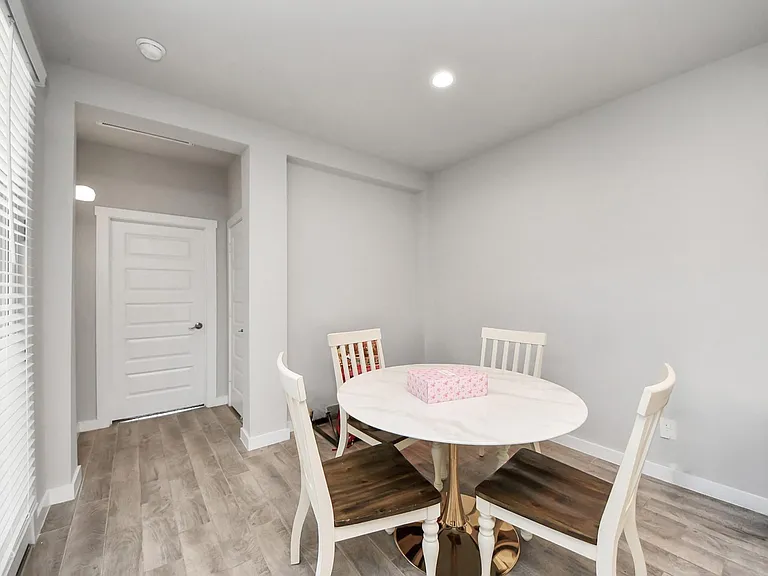 3815 Favor Forest Ct — Photo 20