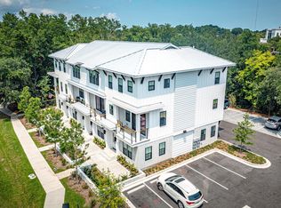 16 Shem Dr, Mount Pleasant, SC 29464