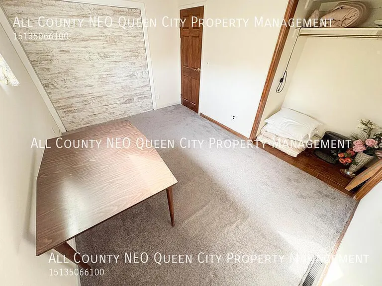 3692 Elmira Dr — Photo 17