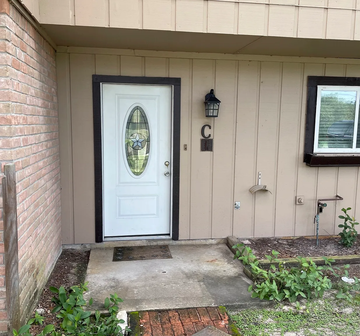 2 bed, 1406 sqft, $1,495 — Photo 2