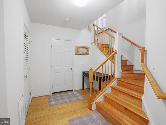 4th image of 3611 Madison Ln