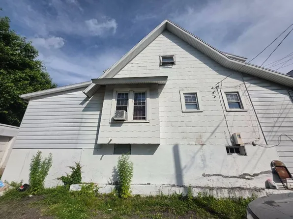 50 Mill Hill St, Pittston, PA 18640