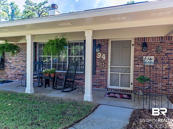 4th image of 94 Paddock Dr