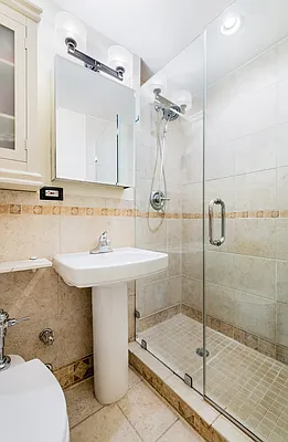 Sold by Brown Harris Stevens | media 6