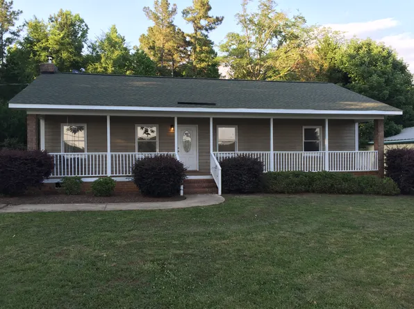 279 Lakewood Dr, Prosperity, SC 29127