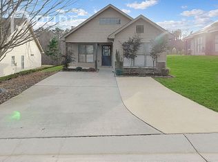 40 Village Springs Cv, Springville, AL 35146