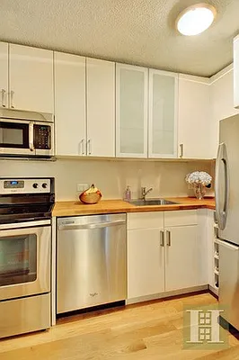 Sold by Halstead Real Estate | media 4