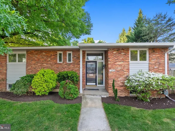 2954 Viewpoint Rd, Alexandria, VA 22314