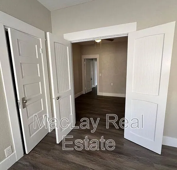 2032 W Adams St #1 — Photo 4