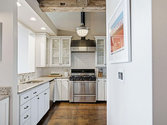 5th image of 517 King St APT 8