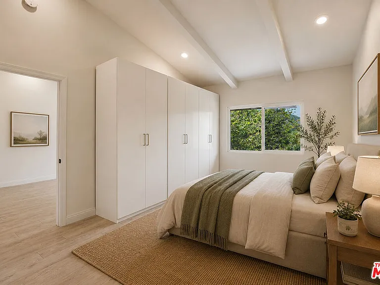 2700 Cahuenga Blvd E #4313 — Photo 14