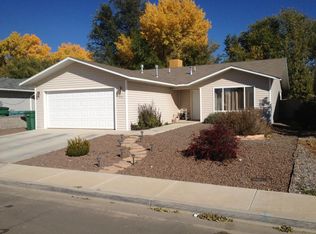 356 Valle Vista Dr, Farmington, NM 87401