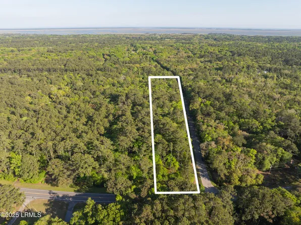 1344 Sea Island Pkwy, St. Helena Island, SC 29920