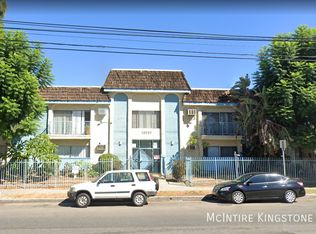 15537 Nordhoff St #21, North Hills, CA 91343