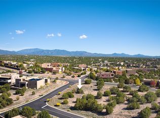 55 Via Summa, Santa Fe, NM 87507